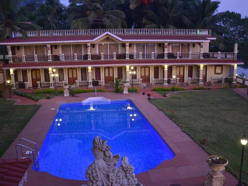 The River Palace Siolim Exterior foto
